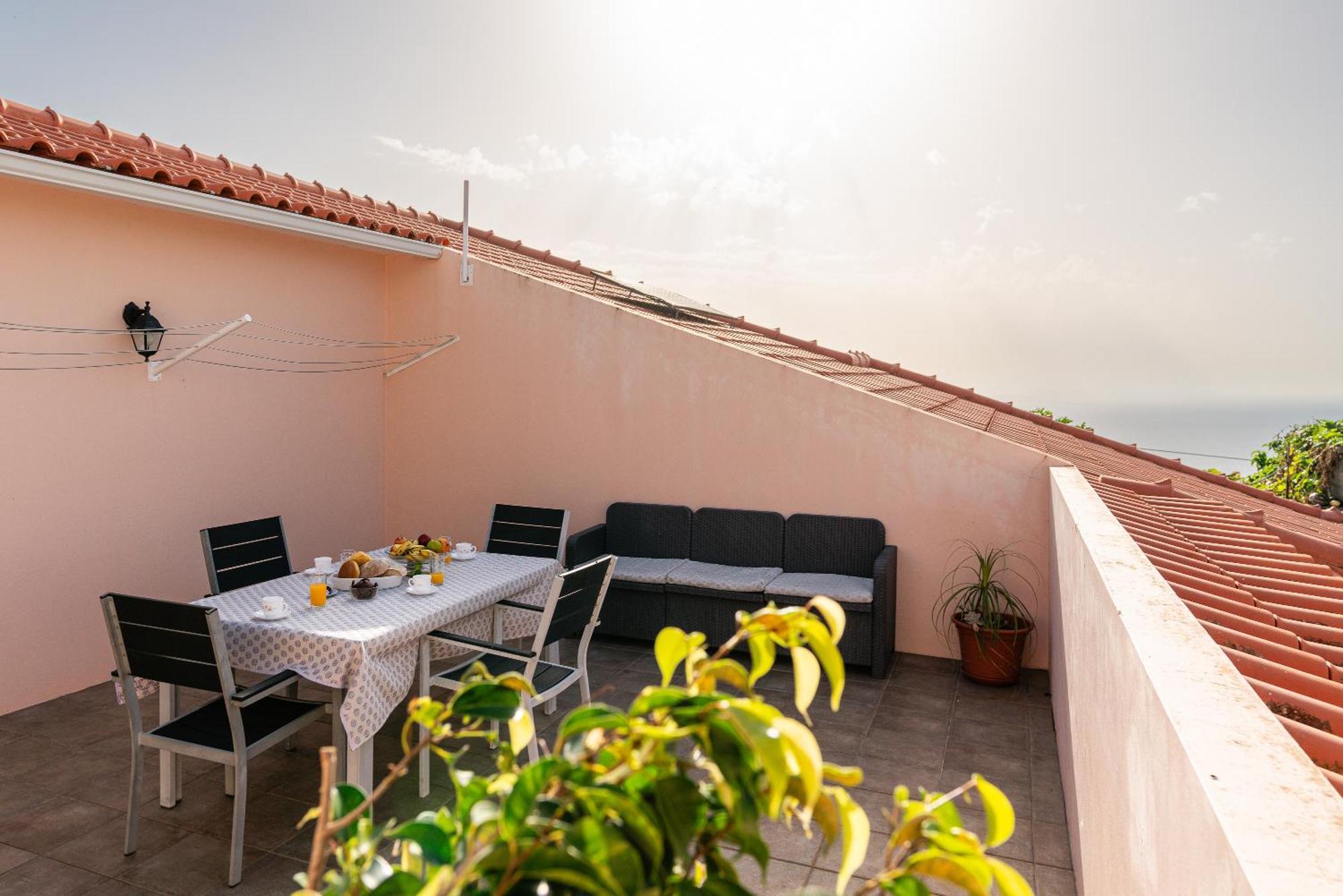 Apartamento Celia Arco da Calheta  Exteriör bild