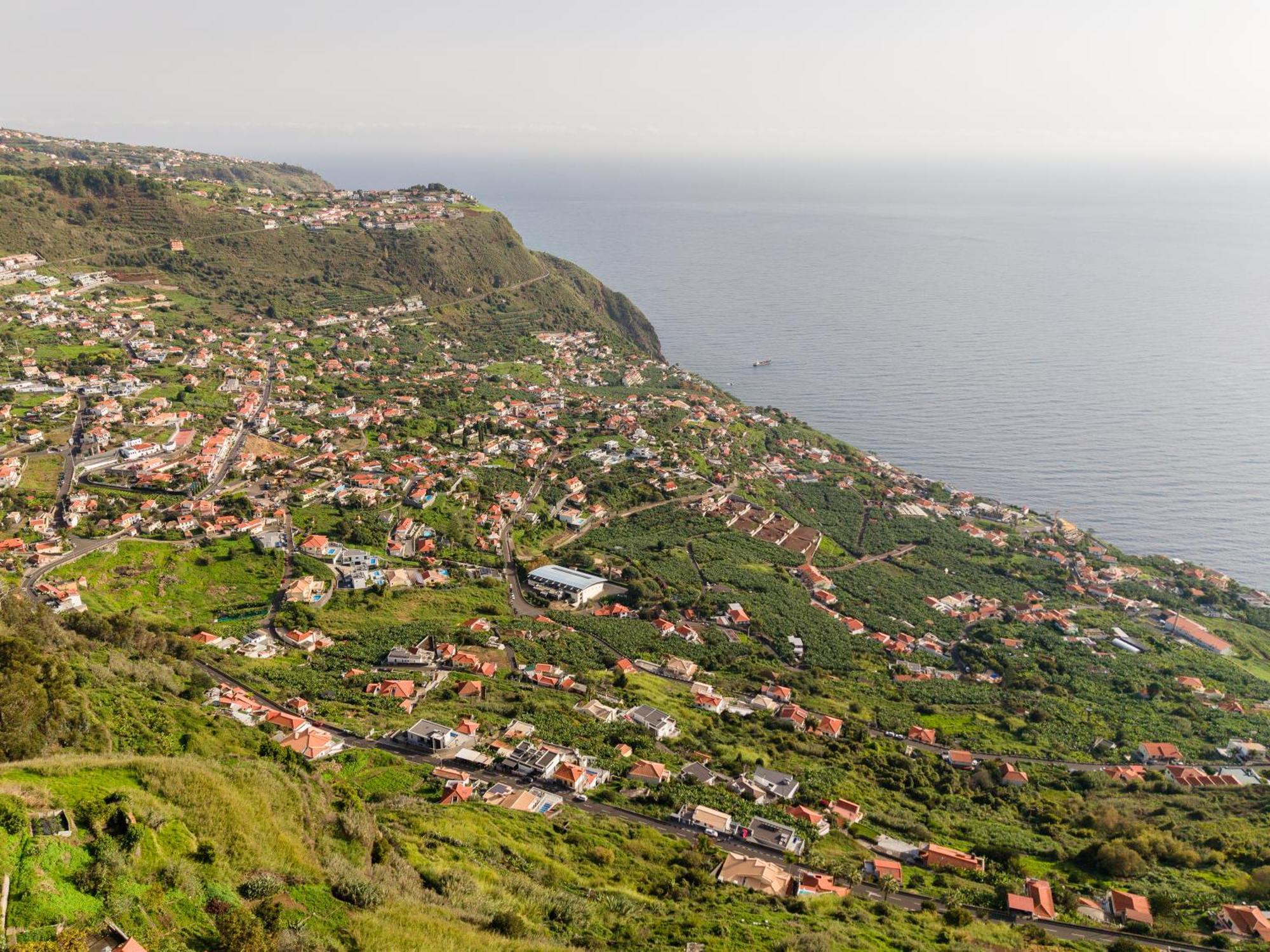Apartamento Celia Arco da Calheta  Exteriör bild