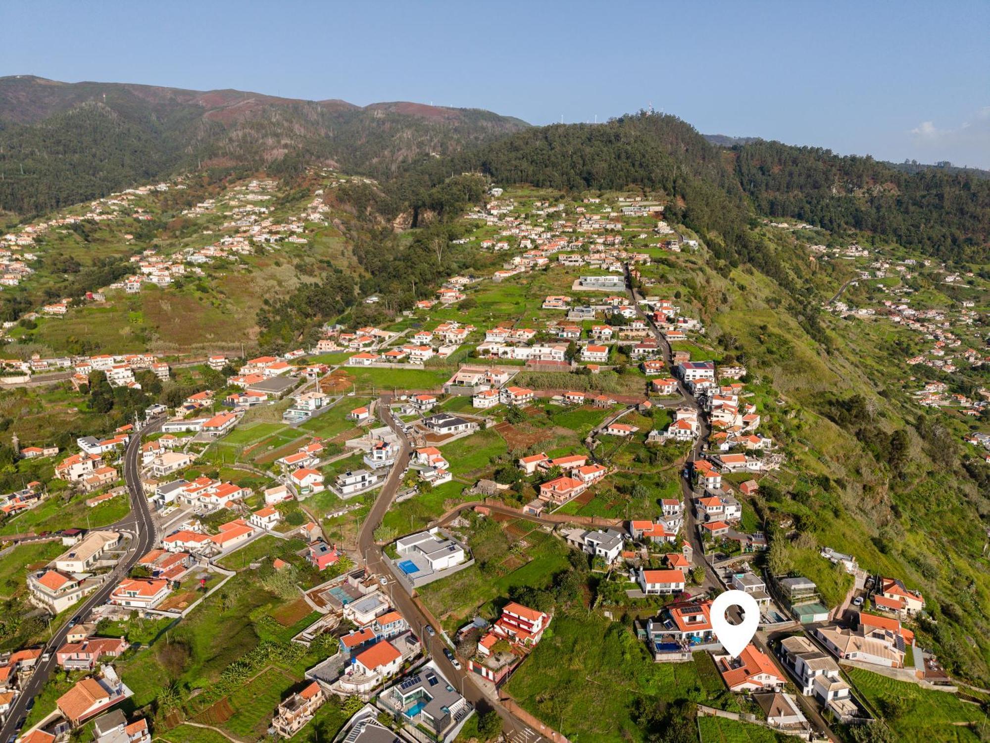 Apartamento Celia Arco da Calheta  Exteriör bild