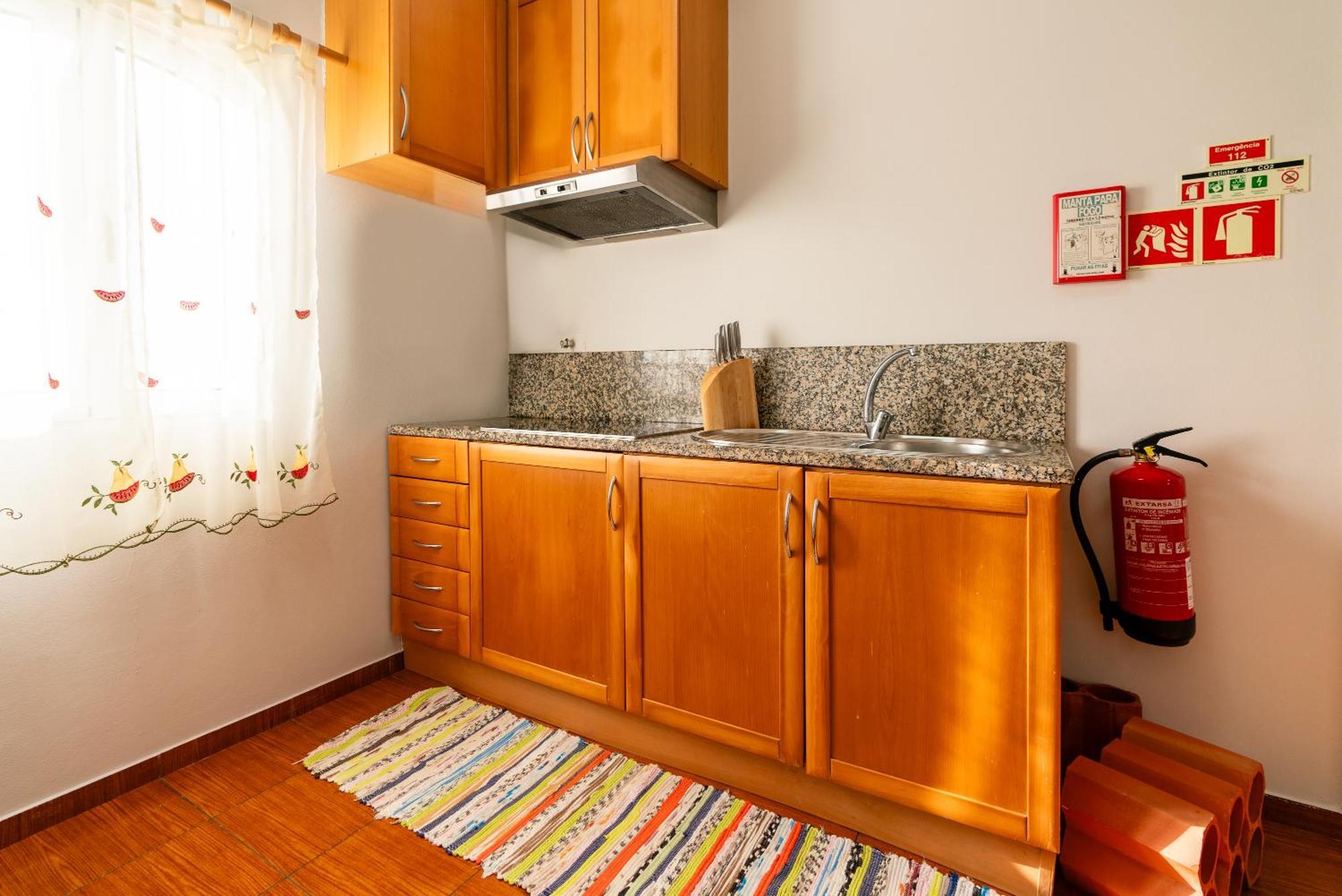 Apartamento Celia Arco da Calheta  Exteriör bild